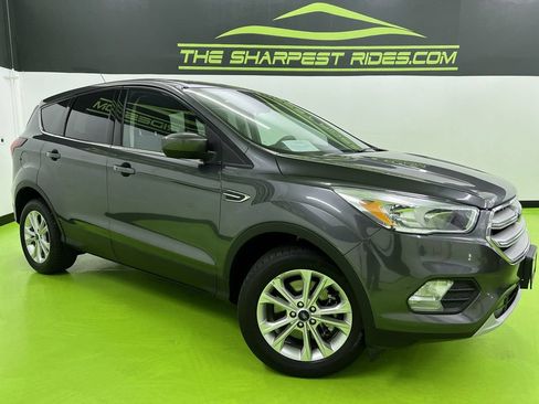 Used 2019 Ford Escape SE AWD/4WD image 1