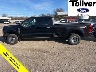 New 2026 Ford F350 Platinum w/ Platinum Plus Package