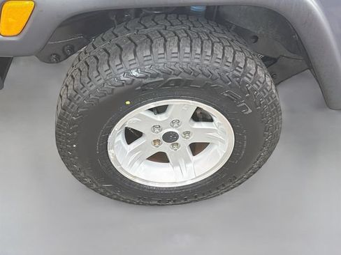 Used 2002 Jeep Wrangler SE AWD/4WD image 28