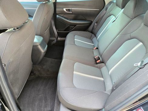 Used 2022 Hyundai Sonata SE image 13