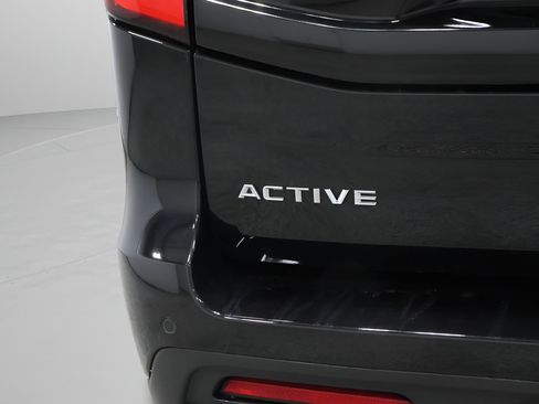 Used 2025 Ford Expedition Active AWD/4WD image 37
