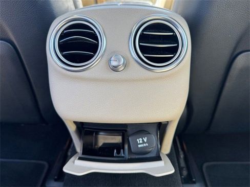 Used 2015 Mercedes-Benz C 300 4MATIC Sedan w/ Multimedia Package image 16