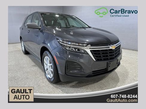 Certified 2022 Chevrolet Equinox LS w/ Driver Confidence II Package AWD/4WD image 1