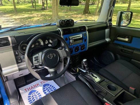 Used 2007 Toyota FJ Cruiser 4WD image 35