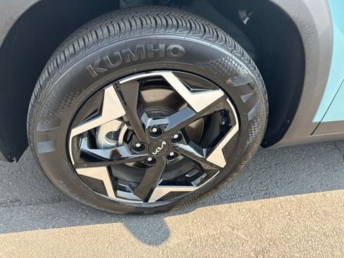 Certified 2026 Kia Seltos S AWD/4WD image 10