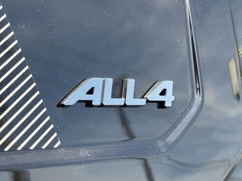 Certified 2025 MINI Cooper Countryman S w/ Comfort Package Max image 6