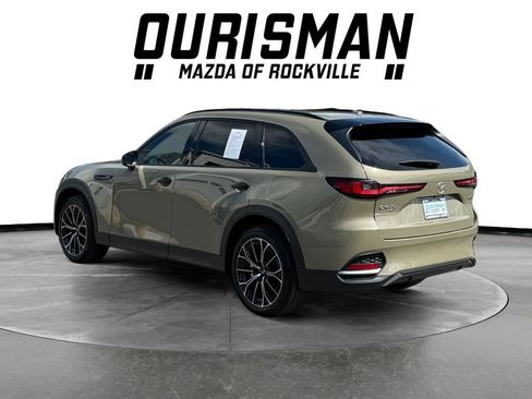 Used 2025 MAZDA CX-70 Plug-In Hybrid w/ Premium Plus AWD/4WD image 4