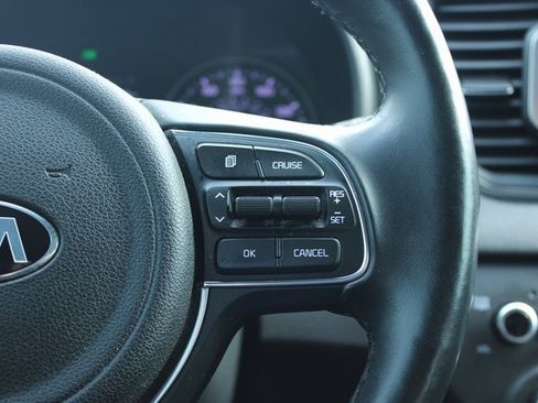 Used 2017 Kia Sportage EX w/ EX Technology Package image 26