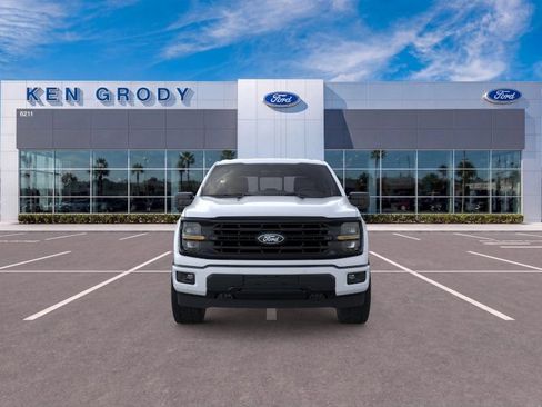 New 2026 Ford F150 XLT w/ Equipment Group 302A MID AWD/4WD image 7