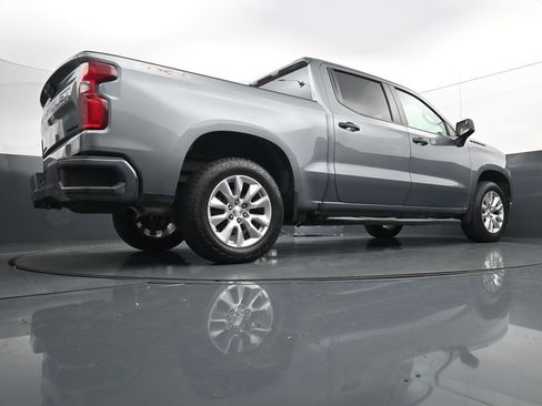 Used 2021 Chevrolet Silverado 1500 Custom AWD/4WD image 23
