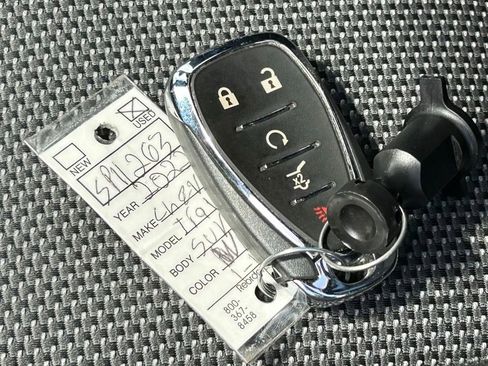 Used 2022 Chevrolet Traverse LT FWD image 53