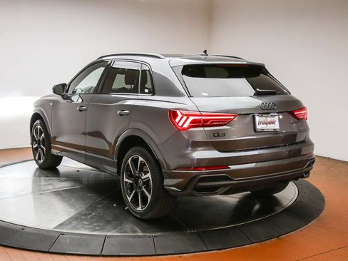 Certified 2025 Audi Q3 2.0T Premium Plus w/ Premium Plus Package AWD/4WD image 5