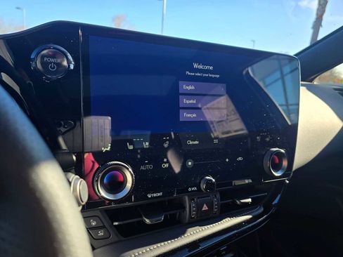 New 2026 Lexus NX 450h+ F Sport image 28