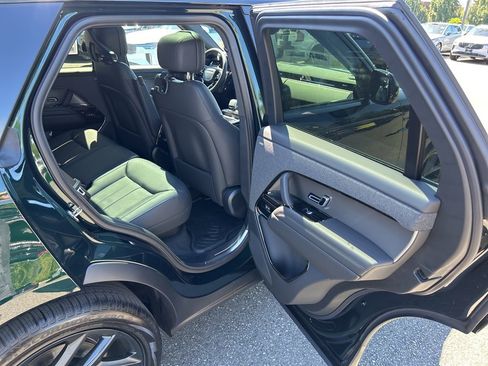 New 2025 Land Rover Range Rover Sport Dynamic SE image 17