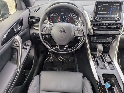 New 2025 Mitsubishi Eclipse Cross SEL image 17
