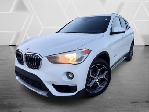Used 2018 BMW X1 sDrive28i FWD image 2