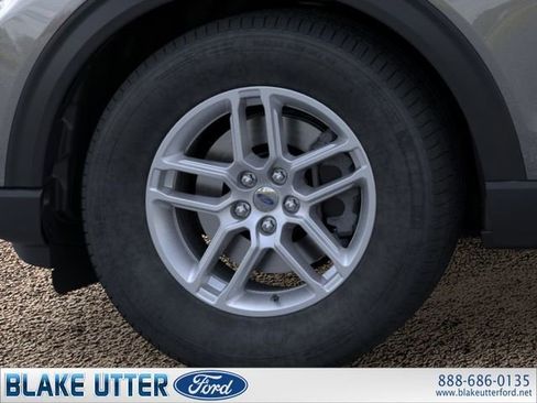 New 2026 Ford Explorer Active w/ Active Comfort Package RWD image 19