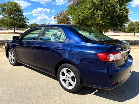 Used 2012 Toyota Corolla LE w/ Premium Pkg image 6