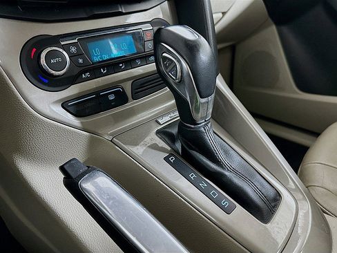 Used 2012 Ford Focus SEL FWD image 16