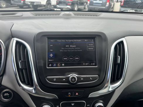 Used 2023 Chevrolet Equinox LT w/ LPO, Cargo Package AWD/4WD image 24
