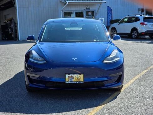 Used 2020 Tesla Model 3 Standard Range Plus image 3