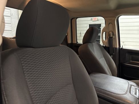 Used 2018 RAM 1500 Express w/ Express Value Package image 25