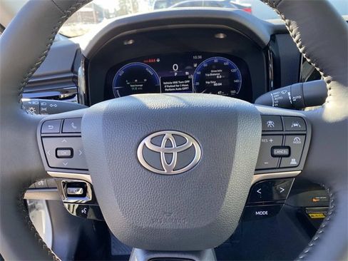 New 2026 Toyota Camry XLE image 8