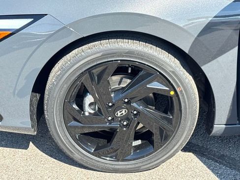 New 2026 Hyundai Elantra SEL Sport Premium FWD image 20