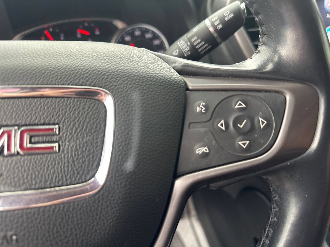 Used 2020 GMC Acadia AT4 w/ Driver Alert Package II AWD/4WD image 30