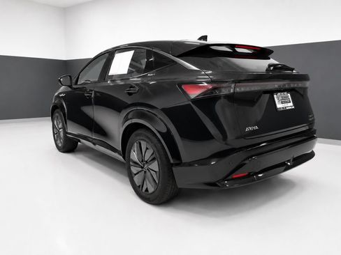 Certified 2024 Nissan Ariya AWD image 3