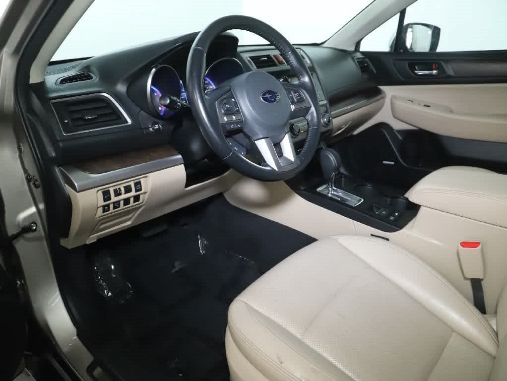 Used 2016 Subaru Outback 2.5i Limited AWD/4WD image 17