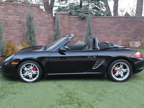 Used 2005 Porsche Boxster S image 37