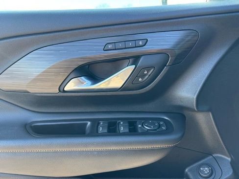 Certified 2021 GMC Terrain SLT w/ Elevation Edition image 18