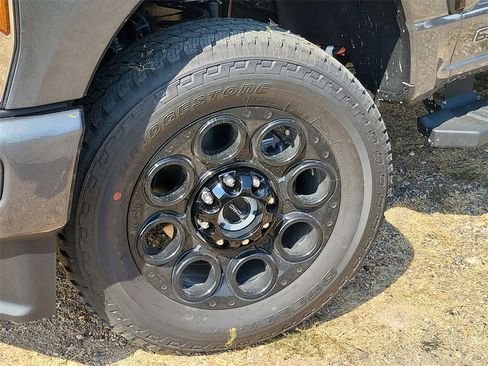 New 2026 Ford F250 XLT w/ XLT Premium Package image 18