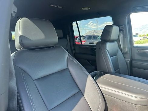 Certified 2025 Chevrolet Suburban Z71 AWD/4WD image 18