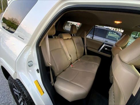 Used 2016 Toyota 4Runner Limited image 19