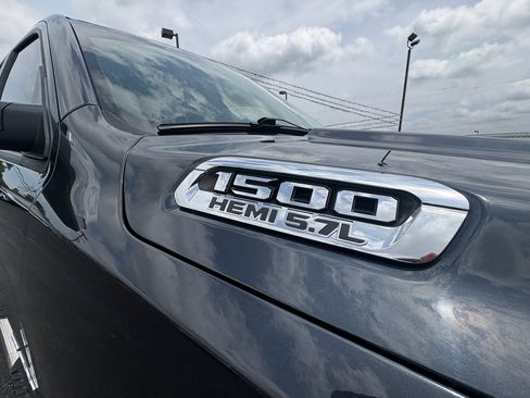 Used 2020 RAM 1500 Laramie AWD/4WD image 4