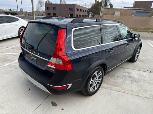 Used 2014 Volvo XC70 3.2 image 10