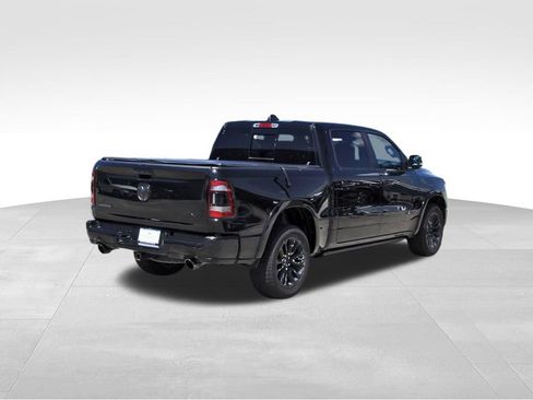 Used 2021 RAM 1500 Laramie AWD/4WD image 4