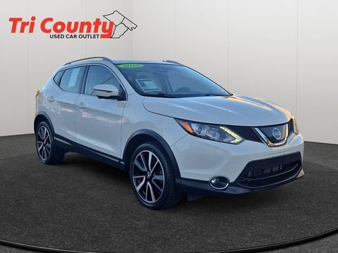 Used 2019 Nissan Rogue Sport SL w/ Premium Package AWD/4WD image 1