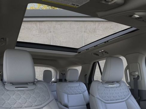 New 2026 Ford Explorer Platinum w/ LUX Leather Package AWD/4WD image 22