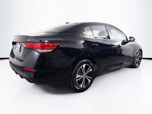 Certified 2023 Nissan Sentra SV FWD image 10