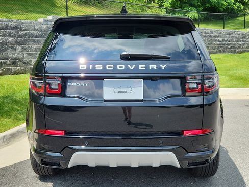 Certified 2025 Land Rover Discovery Sport S image 7