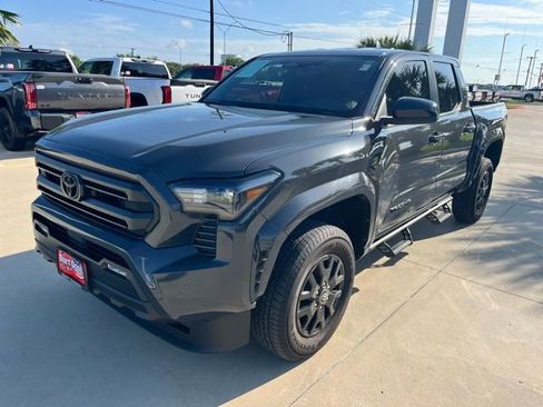 Used 2025 Toyota Tacoma SR5 RWD image 3