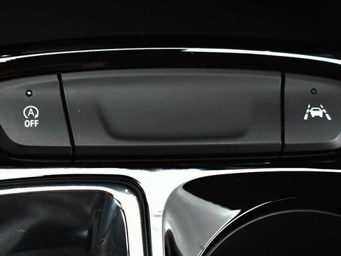 New 2026 Chevrolet Trax LT w/ Driver Confidence Package image 20