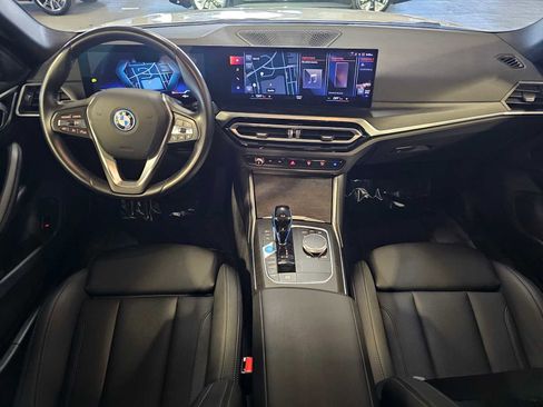 Used 2023 BMW i4 eDrive35 RWD image 10