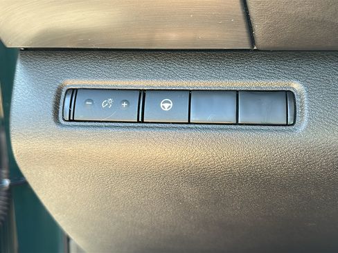 Certified 2024 Nissan Pathfinder Rock Creek AWD/4WD image 16