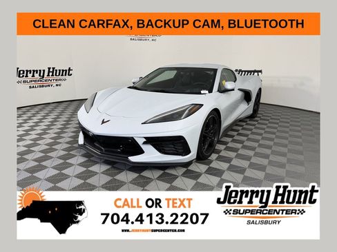 Used 2021 Chevrolet Corvette Stingray w/ Z51 Performance Package image 1