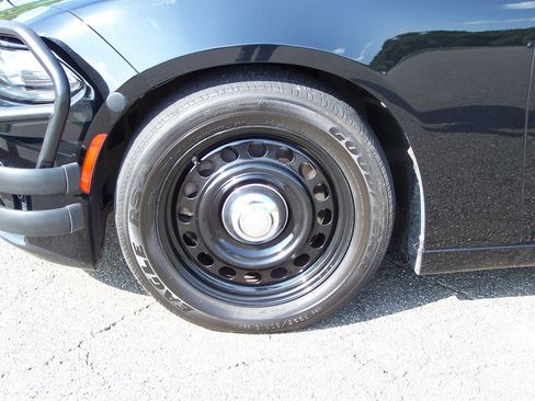 Used 2019 Dodge Charger Police image 11