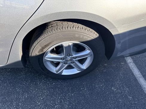 Used 2024 Chevrolet Malibu LT image 13